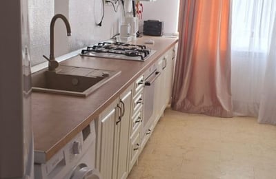 Аренда уютных 2-комнатных апартаментов, 50 м², район Мамая, Констанца, Румыния